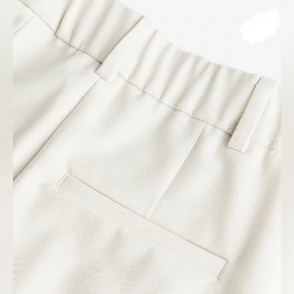 Ankle length slim fit trouser in a stretch weave regular waist with elastication - Picture 4 of 5